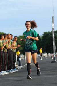 BIB: 382
                            <button type="button" onclick="openModal(5173051)" class="btn btn-primary btn-sm float-right btn-popup" data-toggle="modal" data-target=".modal-high-quality">
                        <i class="fas fa-shopping-cart"></i> Add to Cart
                    </button>
                                            <button type="button" onclick="isThisMe(5173051, true)" class="btn btn-success btn-sm float-right btn-popup btn-isme hidden" data-toggle="tooltip" data-placement="bottom" title="นี่คือรูปของคุณใช่ไหม คลิกที่นี่เพื่อเอาเข้าอัลบั้ม">
                        <i class="fas fa-plus"></i> Add to album
                    </button>
                    <button type="button" onclick="isThisMe(5173051, false)" class="btn btn-warning btn-sm float-right btn-popup btn-isnotme hidden">
                        <i class="fas fa-ban"></i> Remove from album
                    </button>